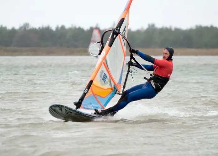 Cozy Summer House With Free Parking Near Center & Дом отдыха *